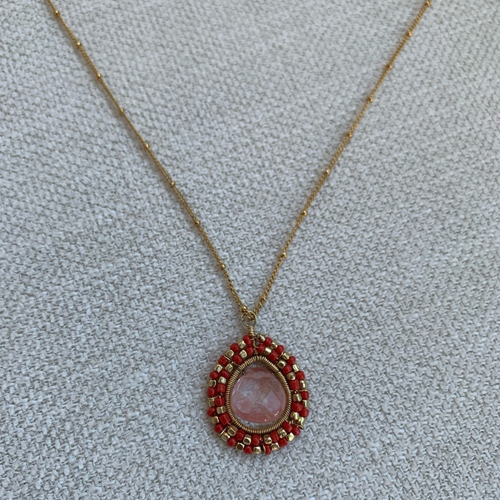 Handcrafted pendant necklace - Picture 2 of 4